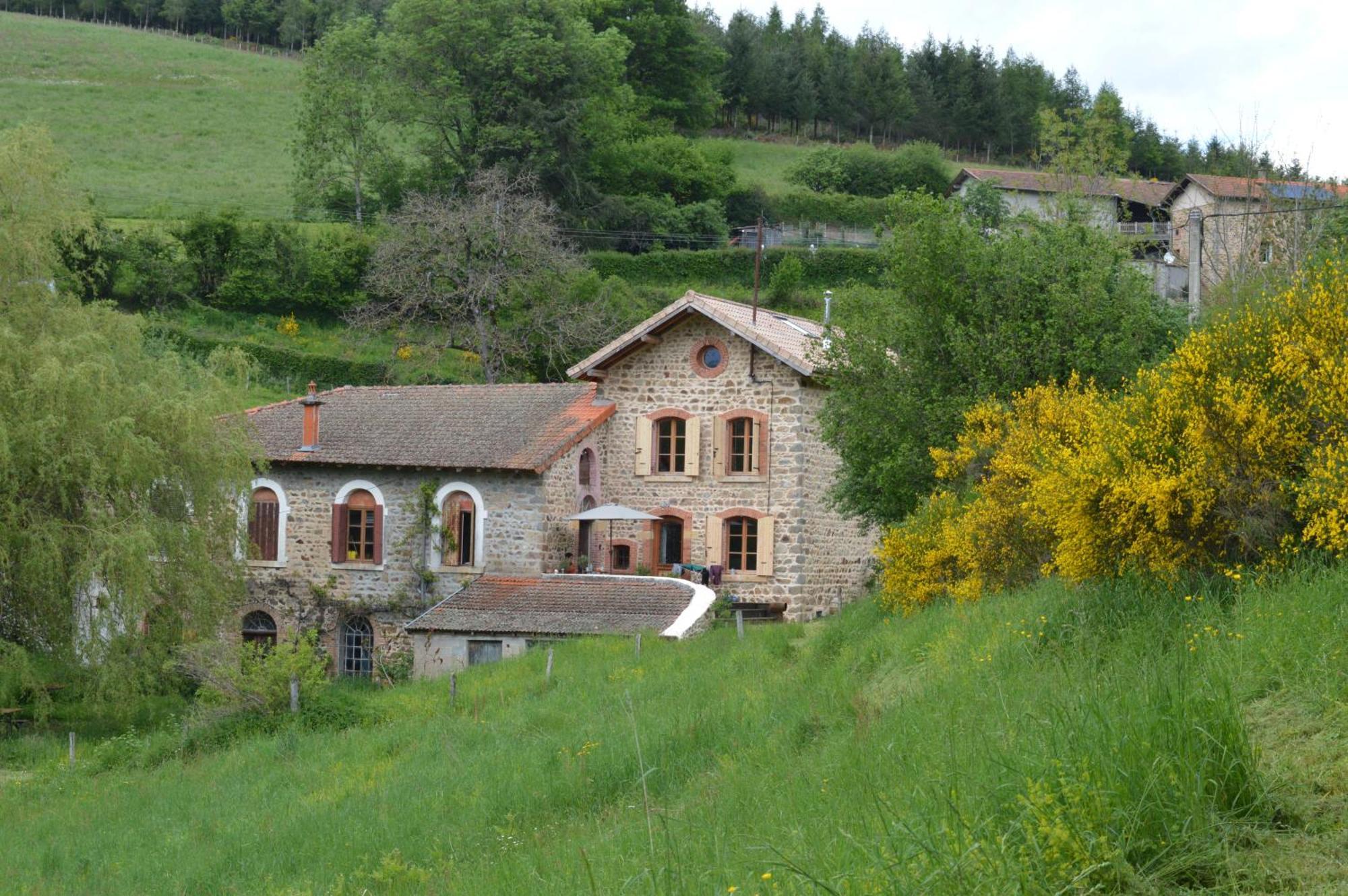 Вилла La Fabrique Du Roncon Saint-Bonnet-le-Troncy Экстерьер фото